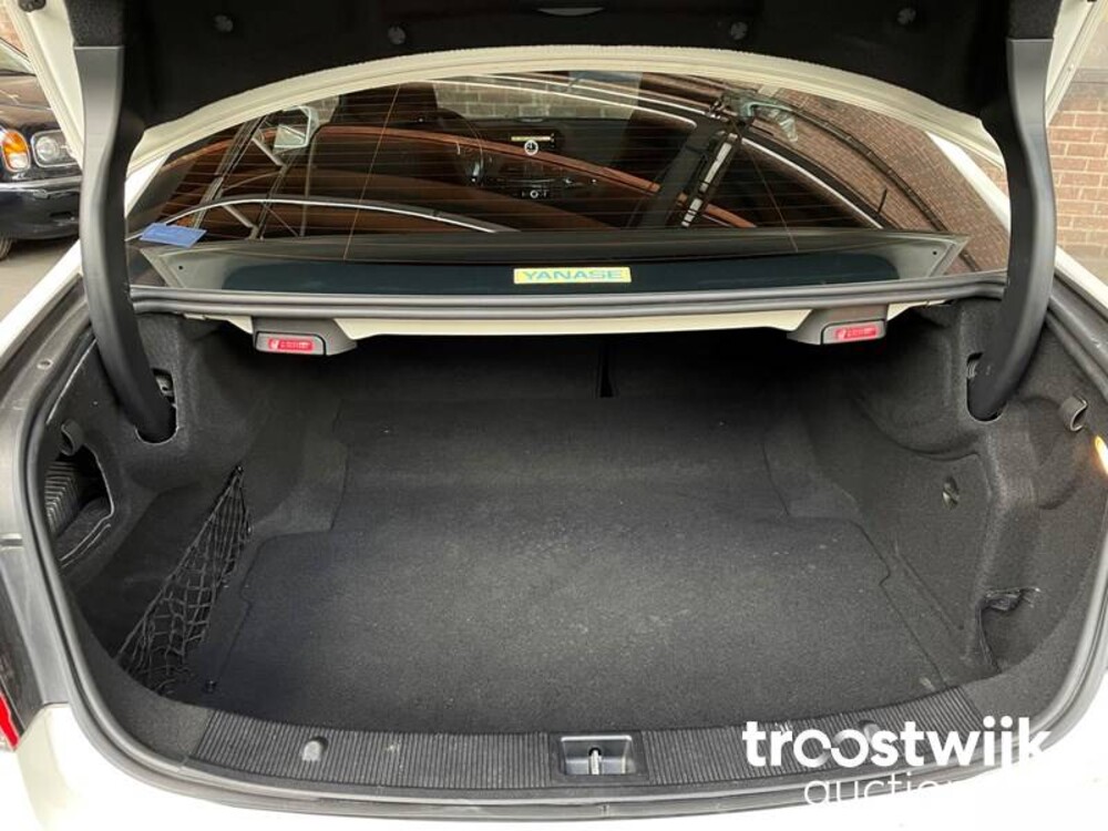 Mercedes-Benz E500 AMG 7G-TRONIC PLUS Coupé  388pk 2010