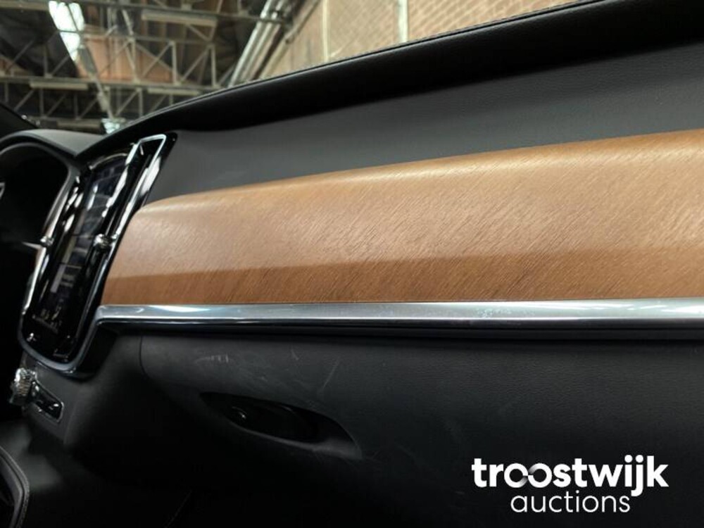 Volvo S90 2.0 T8 AWD Inscription 320pk 2017, ZL-677-D