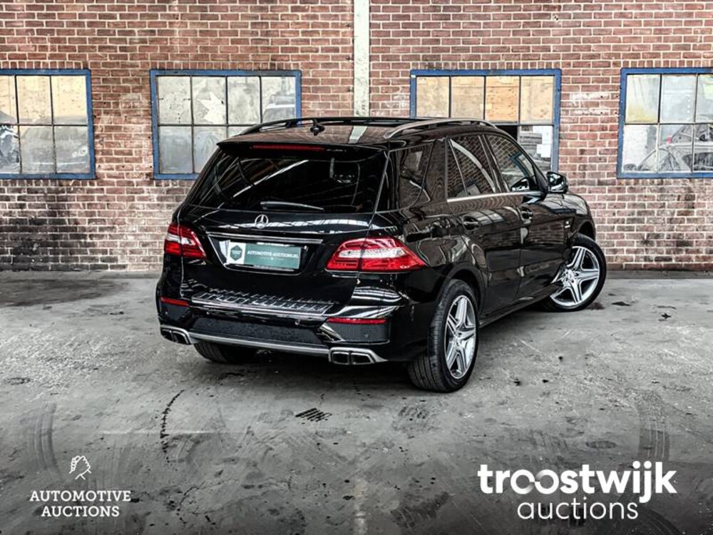 Mercedes-Benz ML63 AMG 5.5 V8 Performance Pack 557pk 2012, H-873-RF