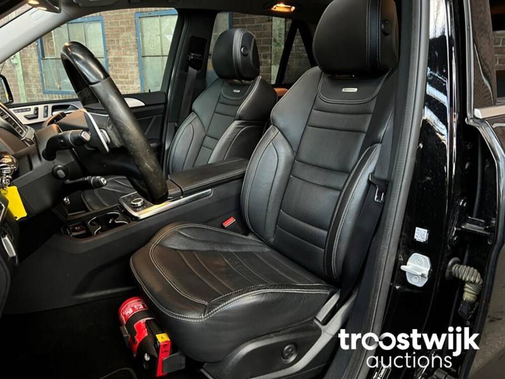 Mercedes-Benz ML63 AMG 5.5 V8 Performance Pack 557pk 2012, H-873-RF