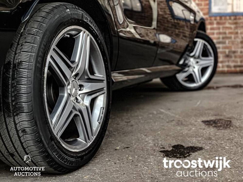 Mercedes-Benz ML63 AMG 5.5 V8 Performance Pack 557pk 2012, H-873-RF