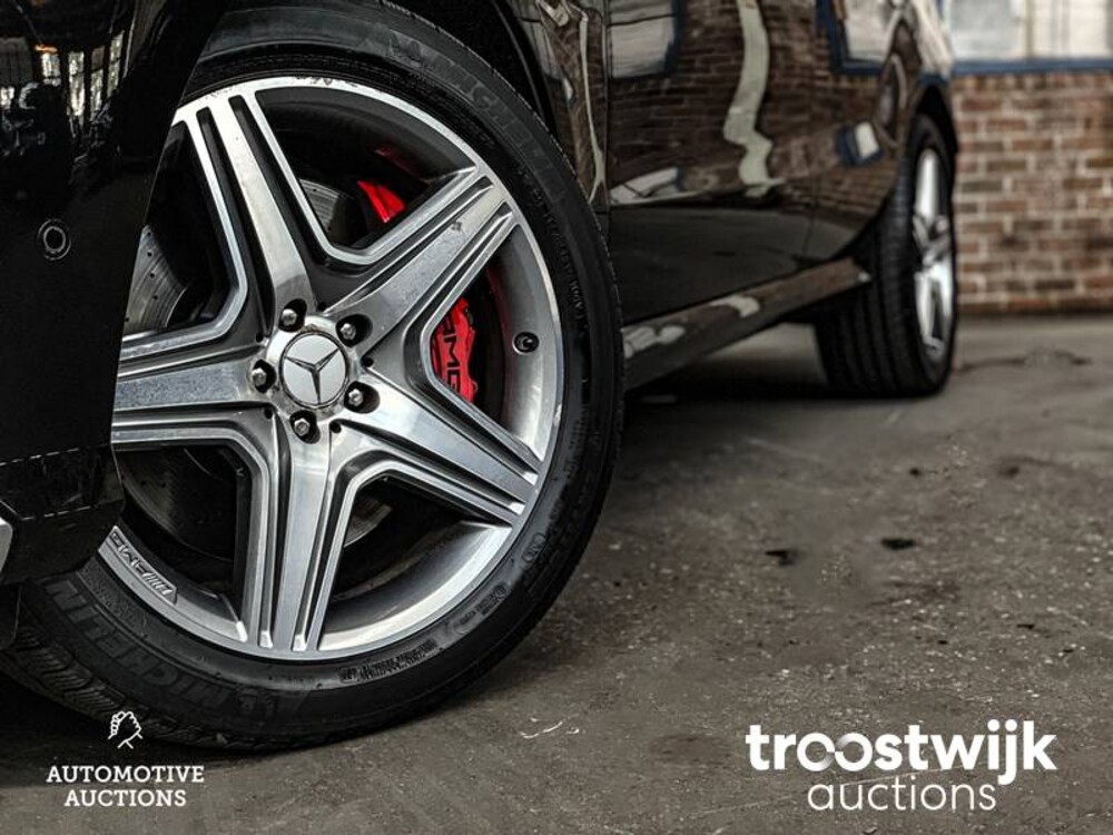 Mercedes-Benz ML63 AMG 5.5 V8 Performance Pack 557pk 2012, H-873-RF