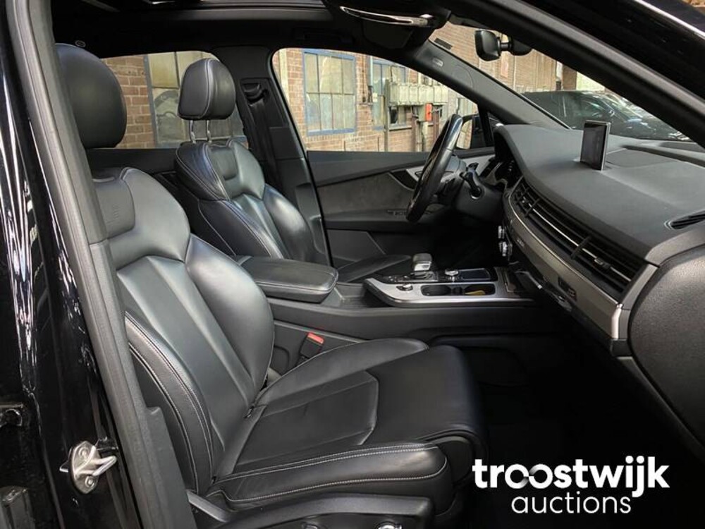 Audi Q7 E-Tron Plug-In Hybride S-Line 3.0 TDI Quattro Sport 373pk 2016 -Orig. NL-, KP-497-H