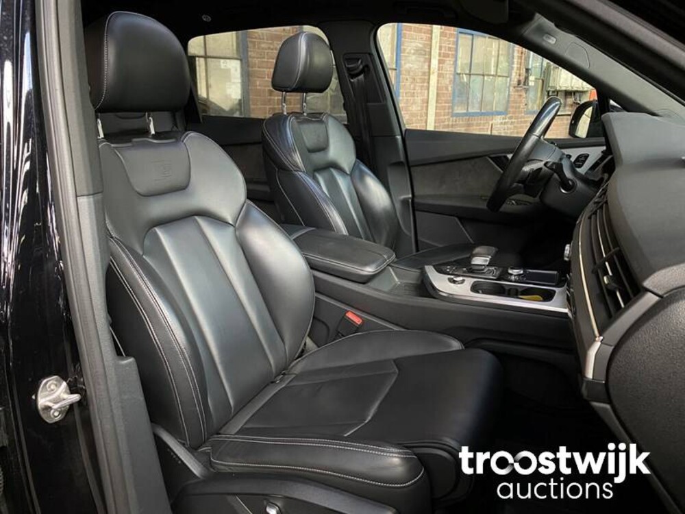 Audi Q7 E-Tron Plug-In Hybride S-Line 3.0 TDI Quattro Sport 373pk 2016 -Orig. NL-, KP-497-H