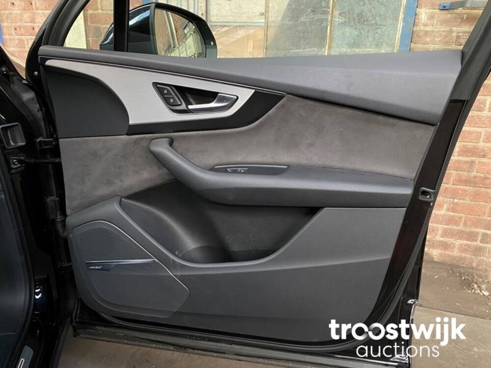 Audi Q7 E-Tron Plug-In Hybride S-Line 3.0 TDI Quattro Sport 373pk 2016 -Orig. NL-, KP-497-H