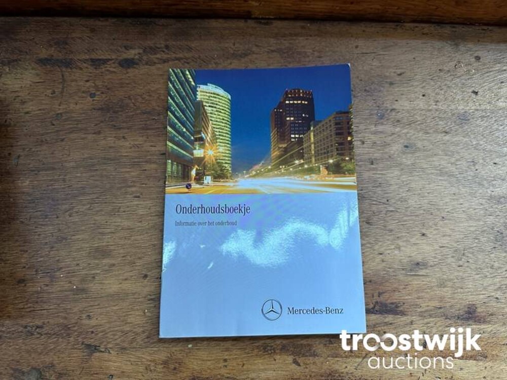 Mercedes-Benz 250 Bns125 Avant 204pk 2011 -Orig. NL-, 54-SHX-7