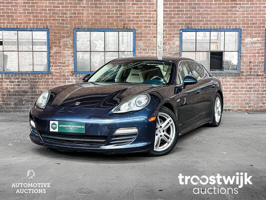 Porsche Panamera S 4.8 V8 400pk 2010