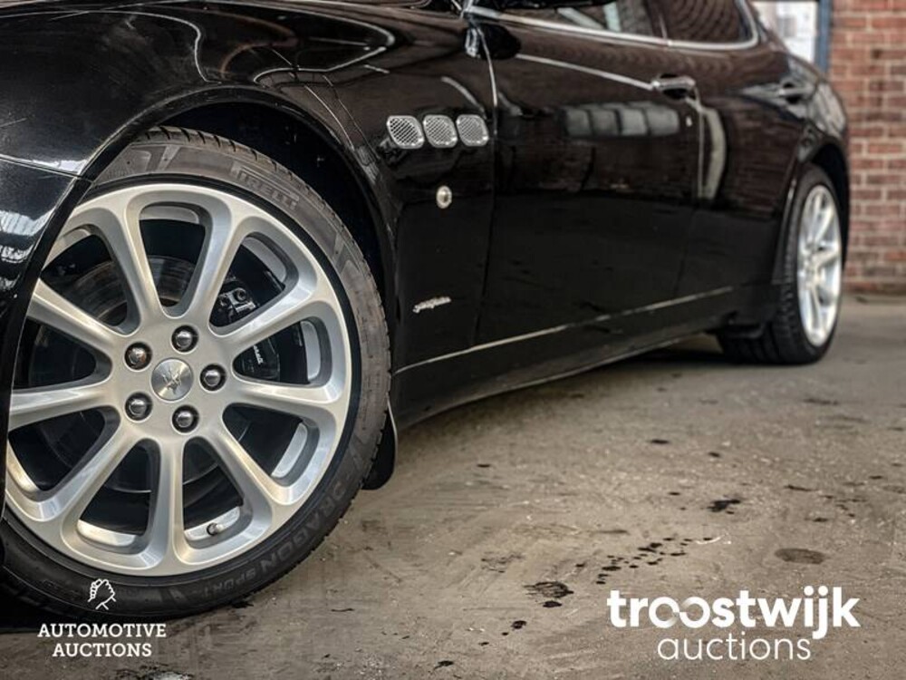 Maserati Quattroporte Executive GT 4.2 V8 400pk 2007 -Youngtimer- ZF