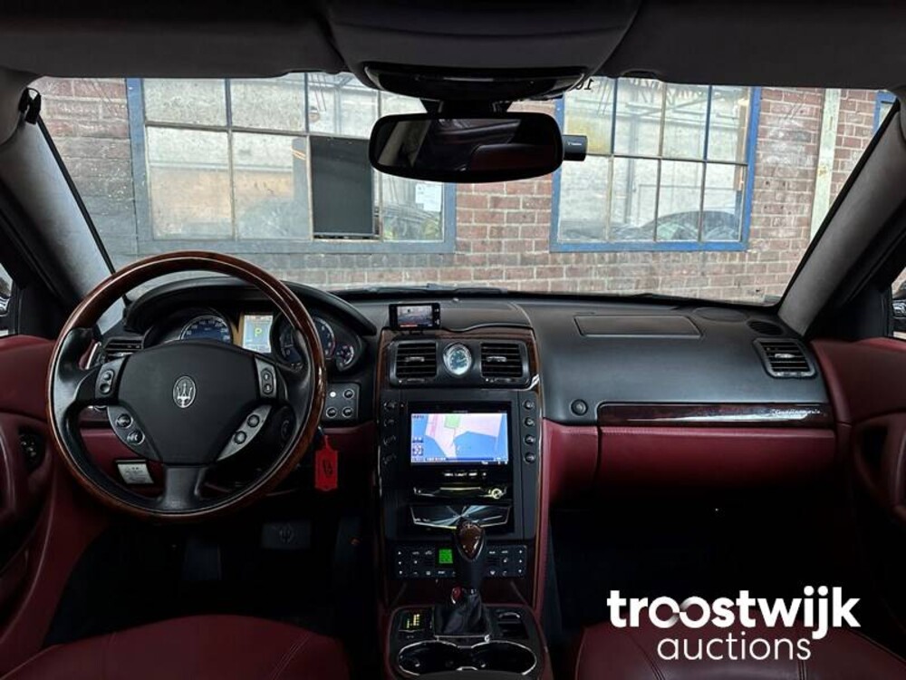 Maserati Quattroporte Executive GT 4.2 V8 400pk 2007 -Youngtimer- ZF