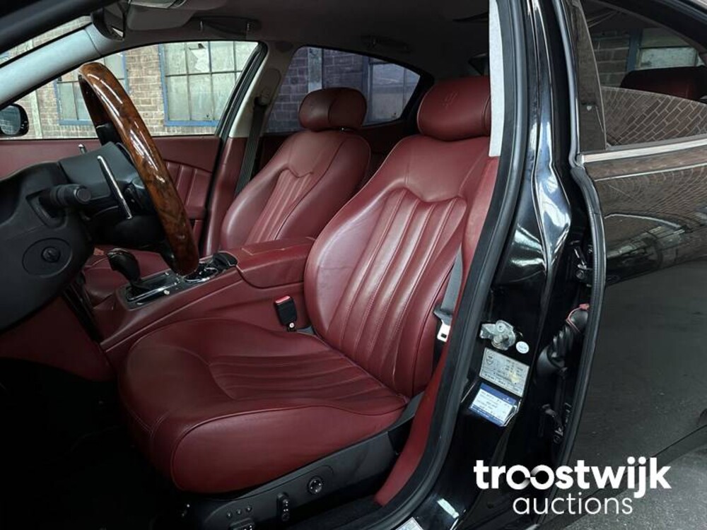 Maserati Quattroporte Executive GT 4.2 V8 400pk 2007 -Youngtimer- ZF