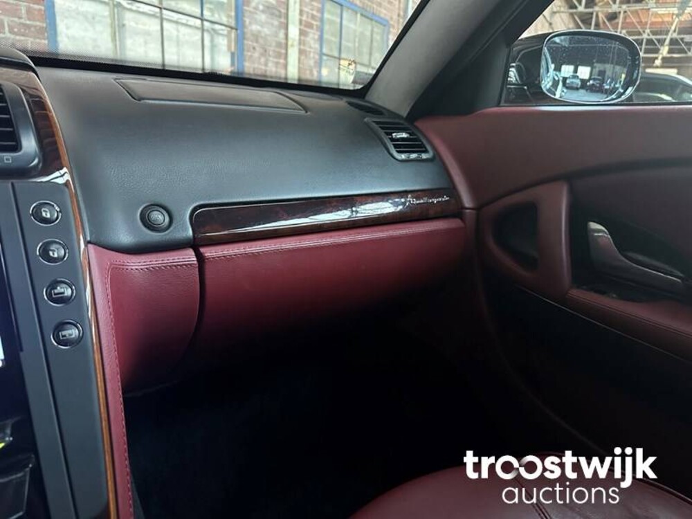 Maserati Quattroporte Executive GT 4.2 V8 400pk 2007 -Youngtimer- ZF