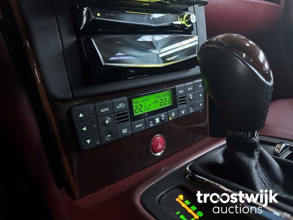 Maserati Quattroporte Executive GT 4.2 V8 400pk 2007 -Youngtimer- ZF