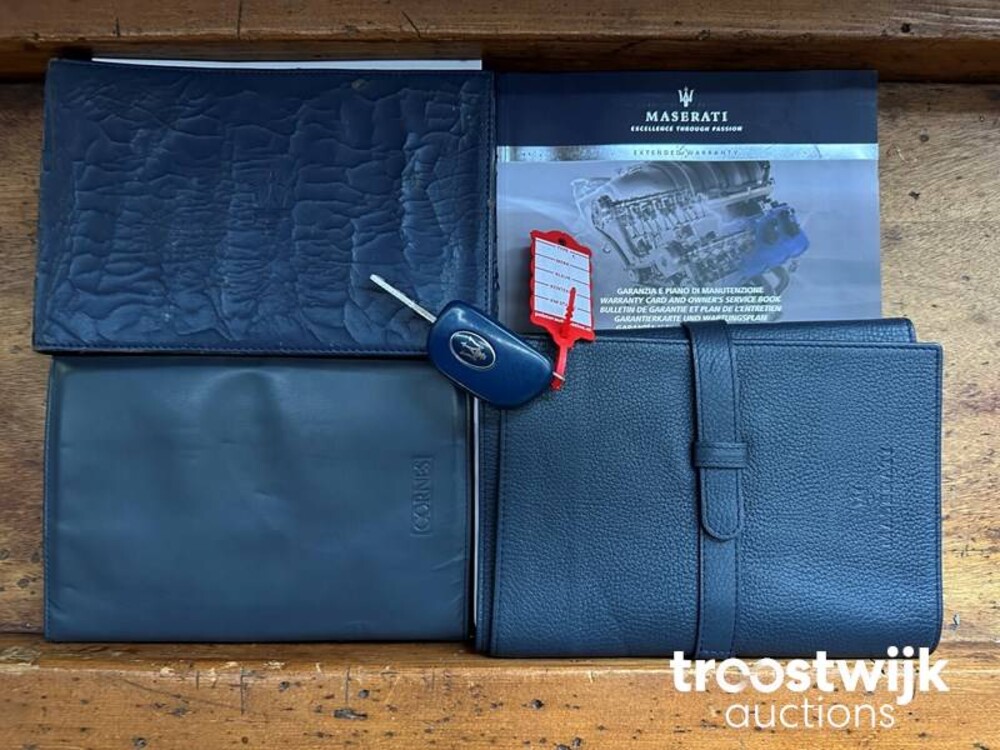 Maserati Quattroporte Executive GT 4.2 V8 400pk 2007 -Youngtimer- ZF