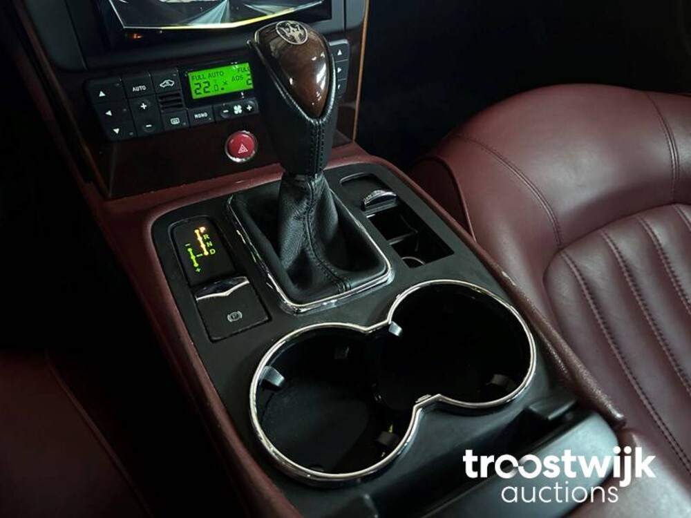 Maserati Quattroporte Executive GT 4.2 V8 400pk 2007 -Youngtimer- ZF