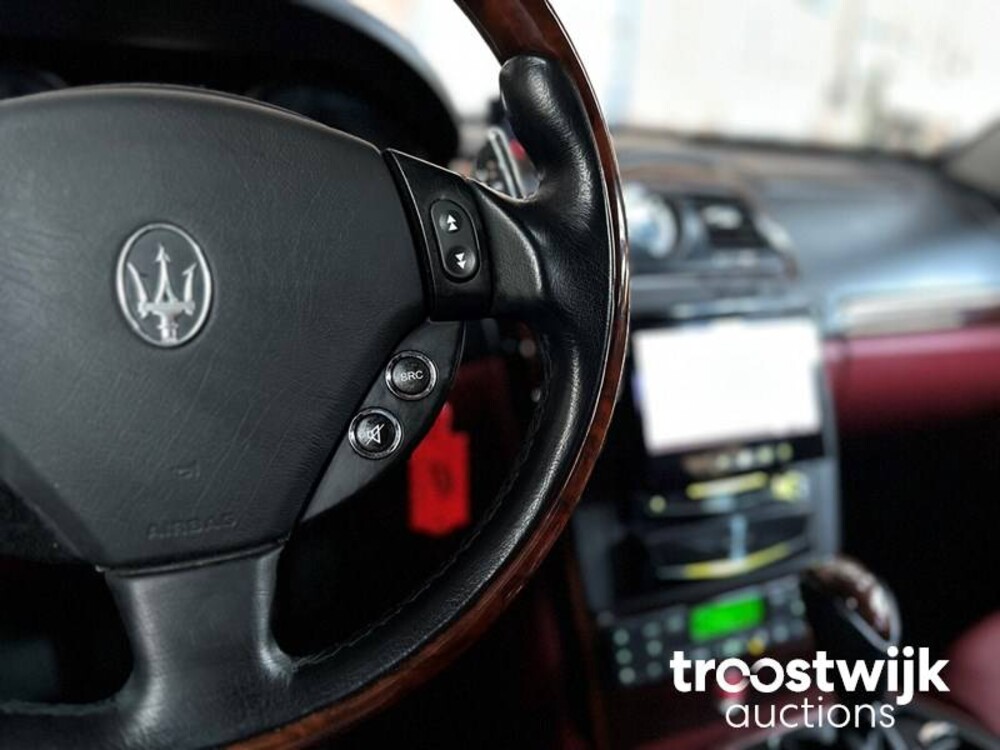 Maserati Quattroporte Executive GT 4.2 V8 400pk 2007 -Youngtimer- ZF