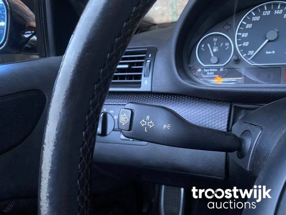 BMW 330Ci Executive E46 300pk 2003, G-943-KT