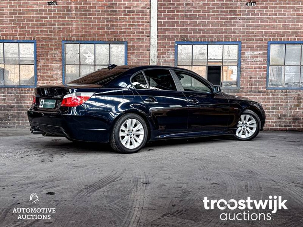 BMW 530i M-Sport Executive E60 258pk 2006 -Youngtimer-