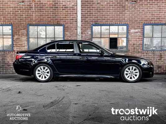 BMW 530i M-Sport Executive E60 258pk 2006 -Youngtimer-