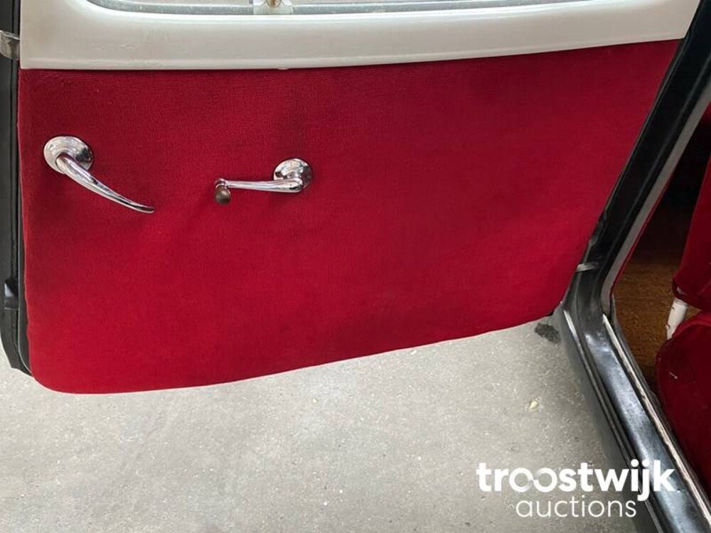 Citroen Traction Avant 11B 55pk 1956