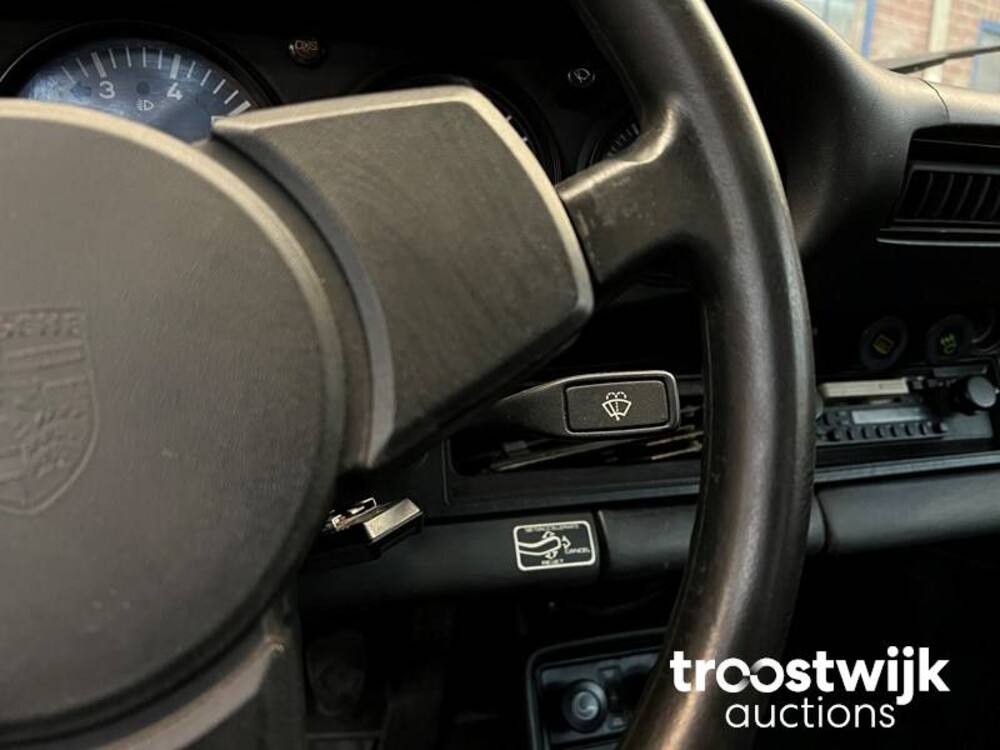 Porsche 911 Targa 3.0 SC 204pk 1983 -Youngtimer-