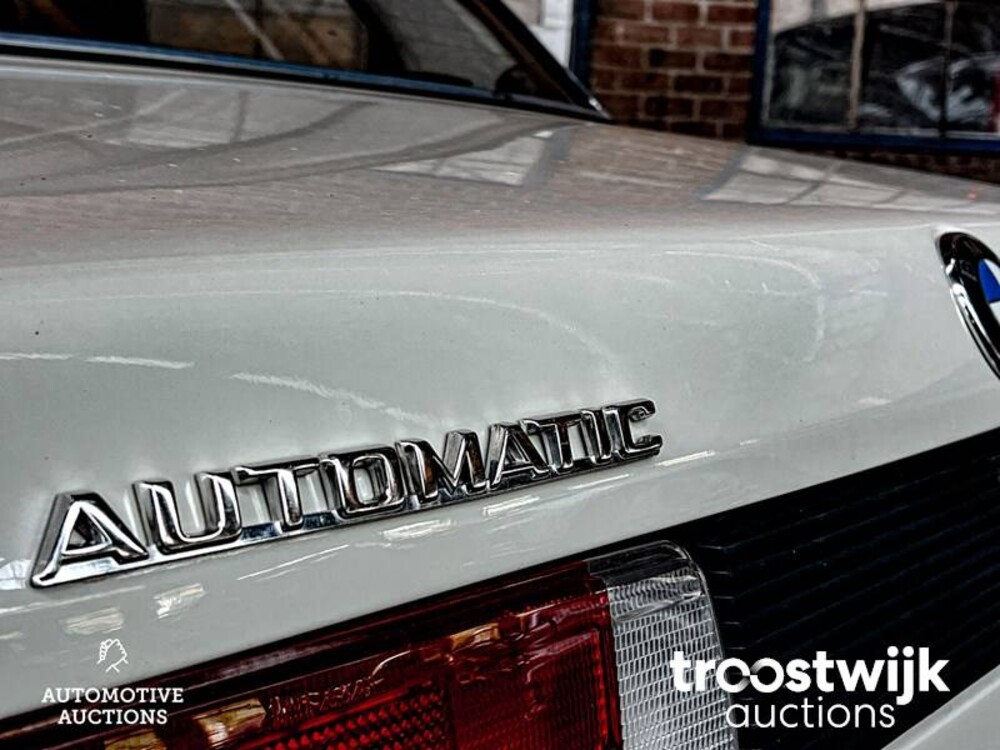 BMW 318 E21  98pk 1977, 80-YA-62