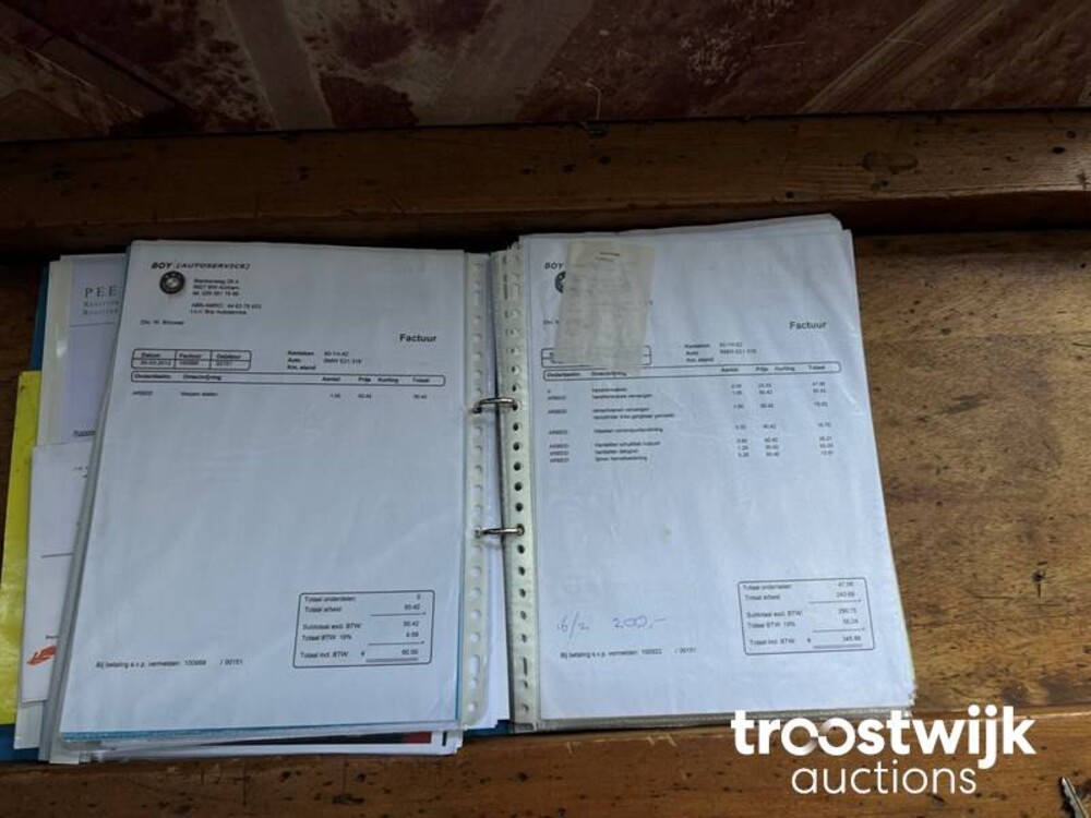 BMW 318 E21  98pk 1977, 80-YA-62