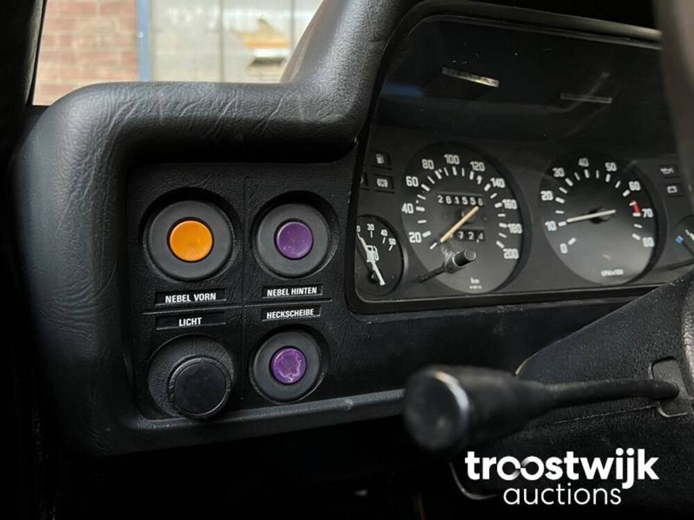 BMW 318 E21  98pk 1977, 80-YA-62