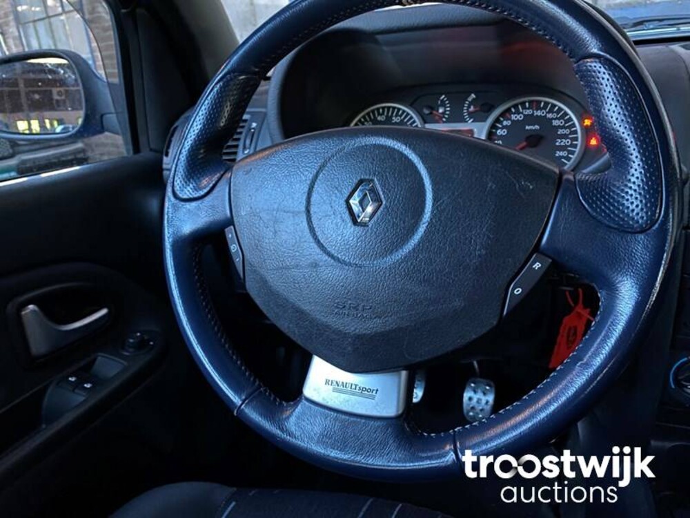 Renault Clio RS 182 / Renault Sport 182 2.0 16v 182pk 2005 -Youngtimer-