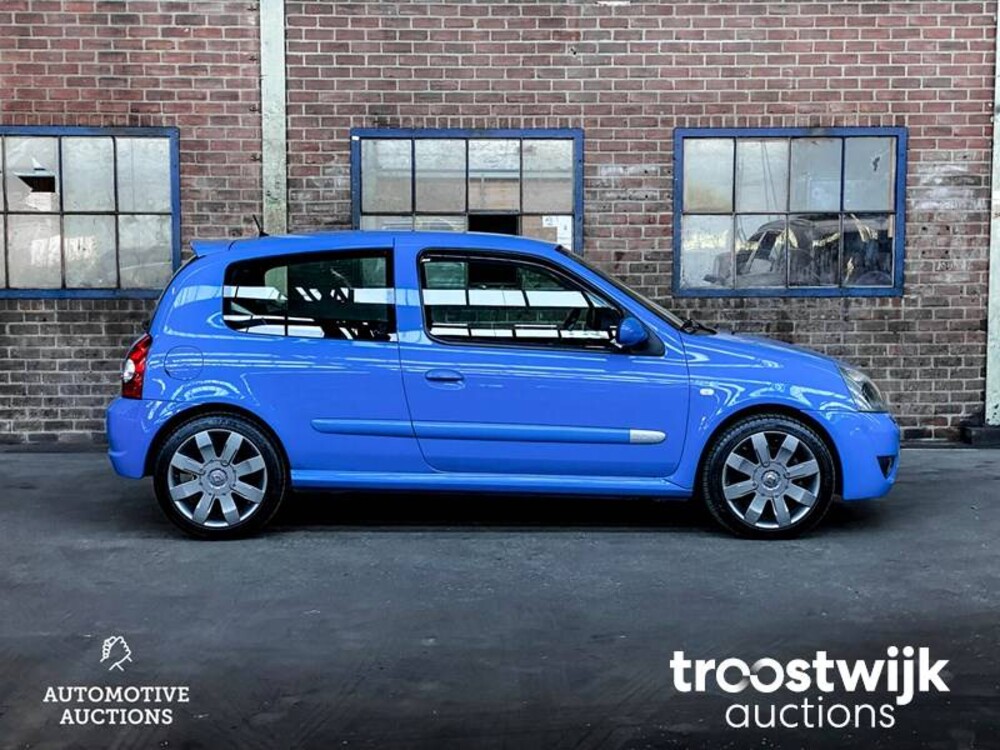 Renault Clio RS 182 / Renault Sport 182 2.0 16v 182pk 2005 -Youngtimer-