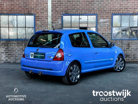 Renault Clio RS 182 / Renault Sport 182 2.0 16v 182pk 2005 -Youngtimer-