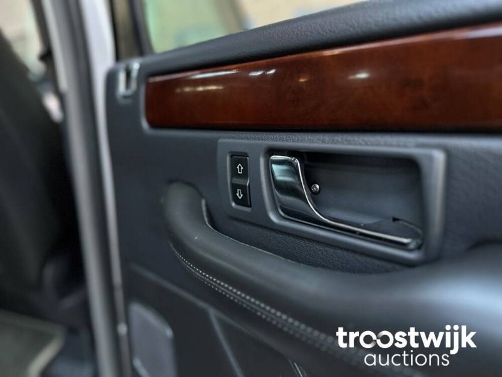 Land Rover Range Rover 4.6 HSE Autobiography 226pk 1999, 24-DF-RT