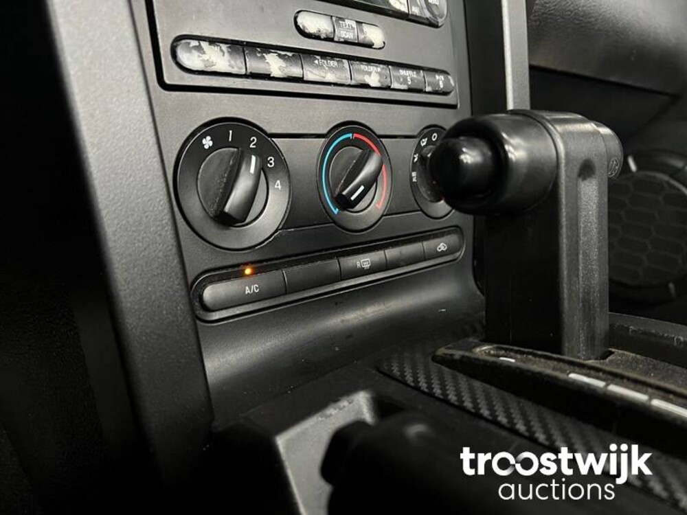 Ford Mustang Cabriolet 4.0 V6 Cabriolet 209pk 2007 -Youngtimer-