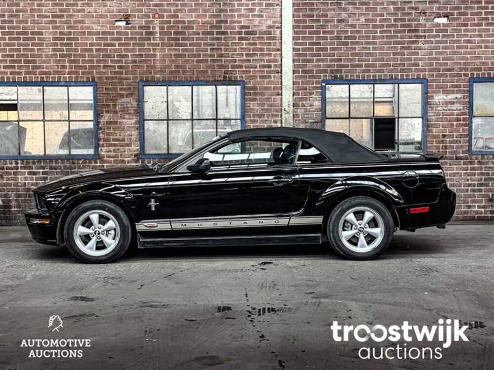Ford Mustang Cabriolet 4.0 V6 Cabriolet 209pk 2007 -Youngtimer-