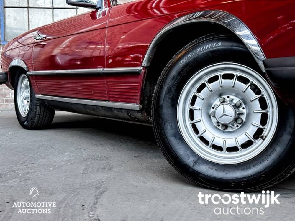Mercedes-Benz 450SL Roadster 218pk 1977 SL-Klasse, 30-YD-72