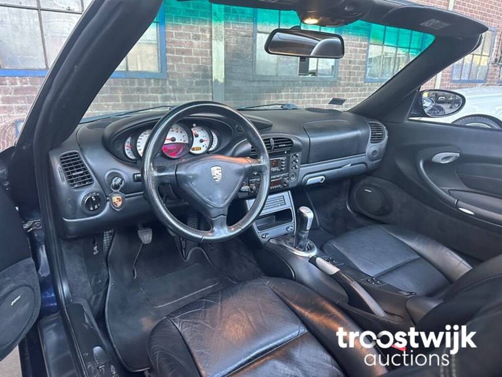 Porsche 911 996 Carrera 4 cabrio 3.6 320pk 2003 -Youngtimer-