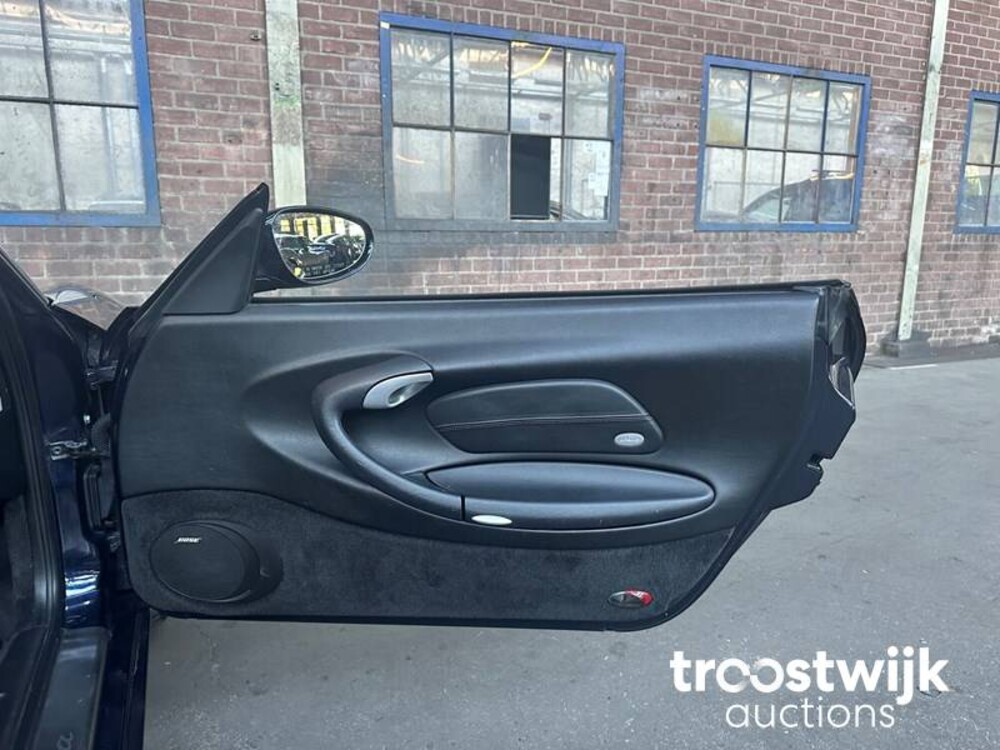 Porsche 911 996 Carrera 4 cabrio 3.6 320pk 2003 -Youngtimer-