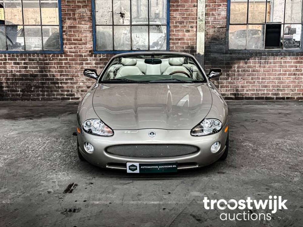 Jaguar XK8 4.0 V8 Convertible 284pk 1997, 95-SR-DX