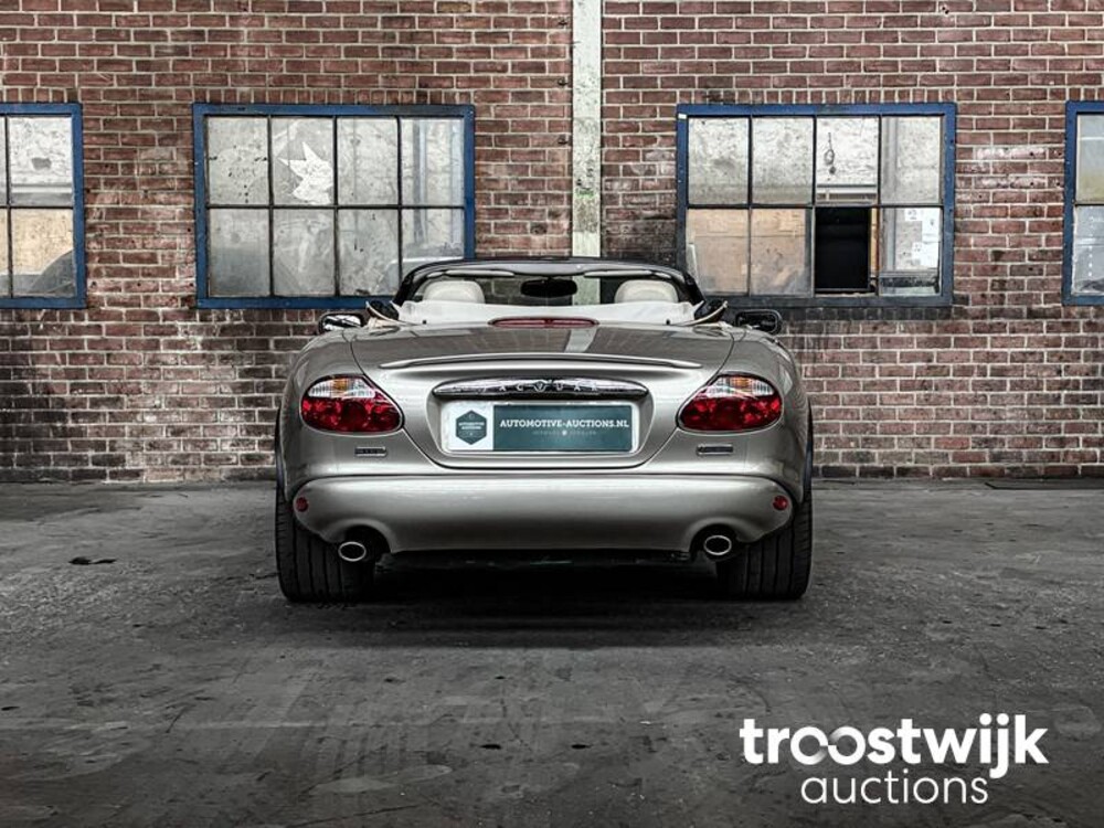 Jaguar XK8 4.0 V8 Convertible 284pk 1997, 95-SR-DX