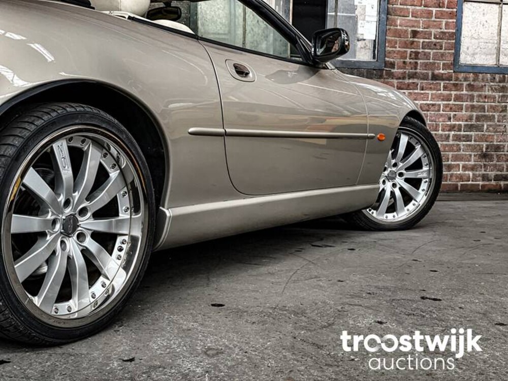 Jaguar XK8 4.0 V8 Convertible 284pk 1997, 95-SR-DX