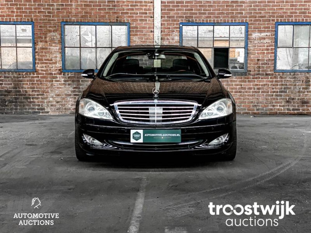 Mercedes-Benz S600 Lang 5.5 V12 517pk 2007 -Youngtimer-
