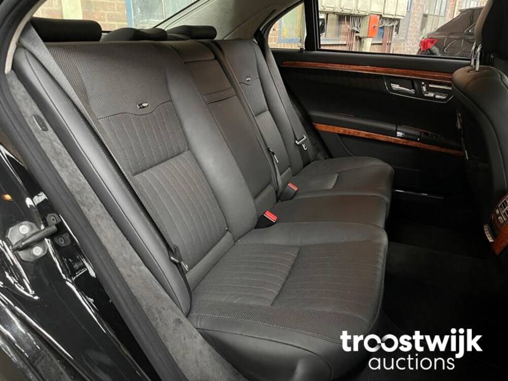 Mercedes-Benz S600 Lang 5.5 V12 517pk 2007 -Youngtimer-