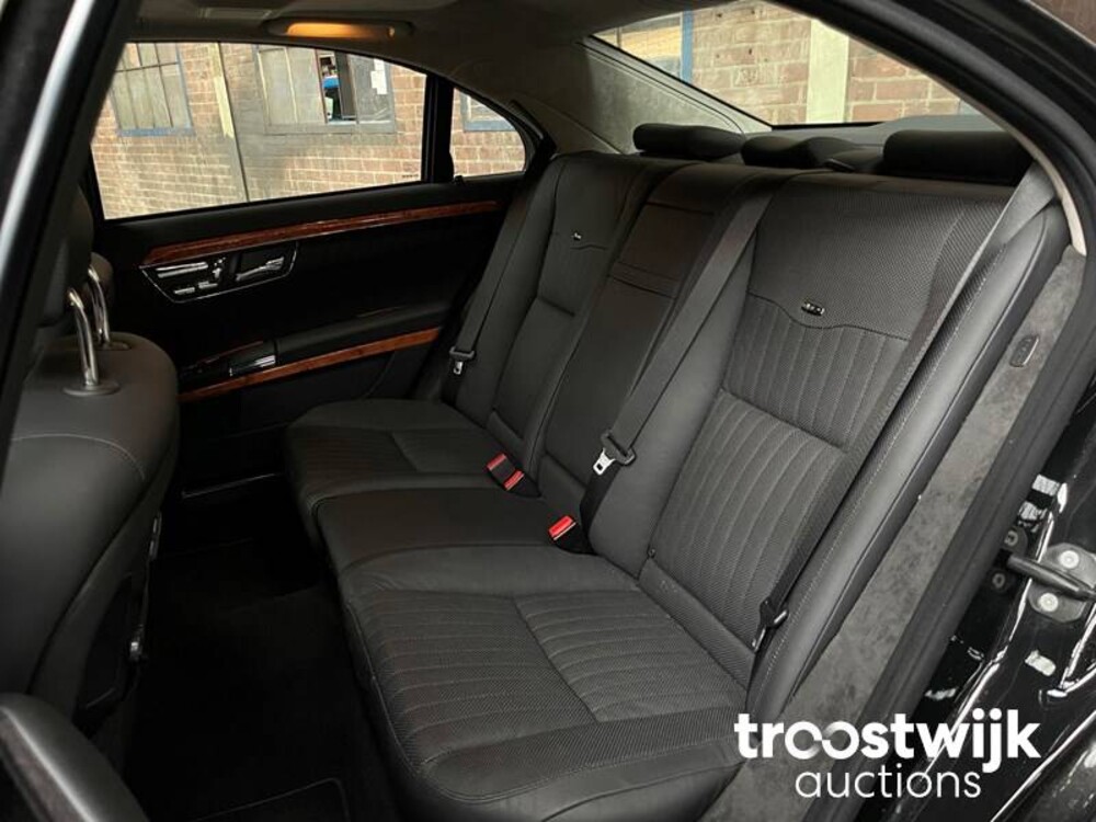 Mercedes-Benz S600 Lang 5.5 V12 517pk 2007 -Youngtimer-
