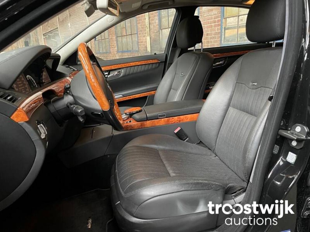 Mercedes-Benz S600 Lang 5.5 V12 517pk 2007 -Youngtimer-