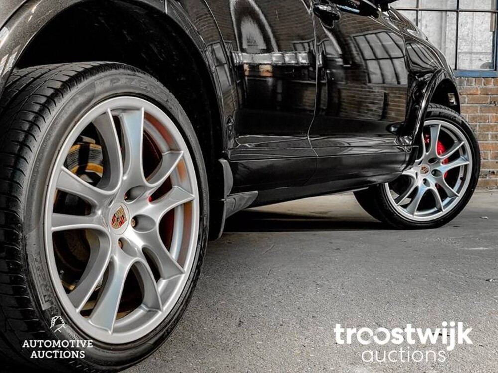 Porsche Cayenne Turbo 4.8 V8 500pk 2008