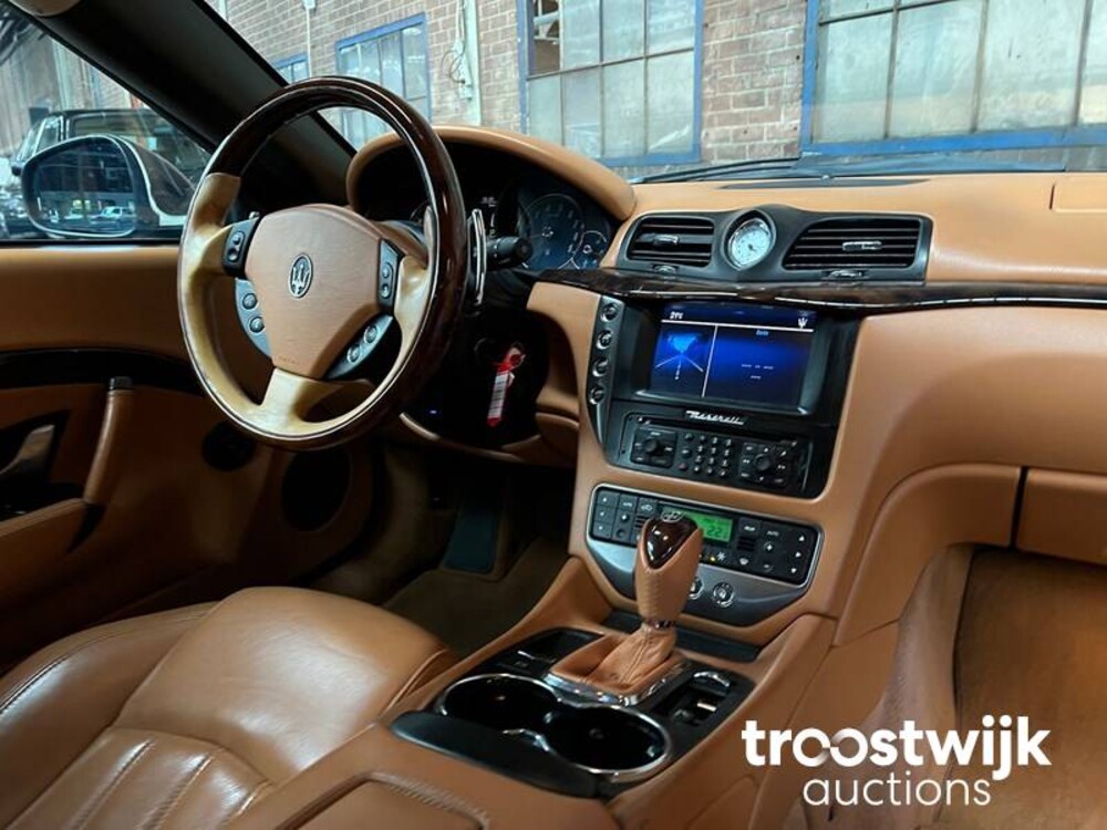 Maserati GranTurismo 4.2 V8 405pk 2008 -Youngtimer-