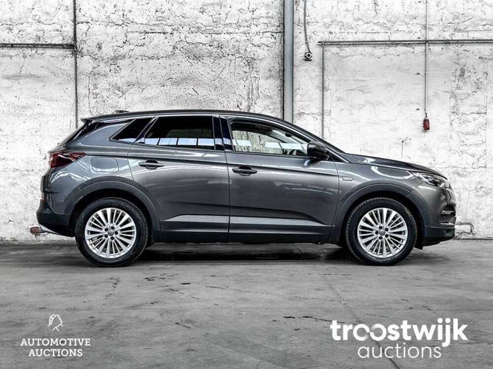 Opel Grandland X Turbo Business Executive 131pk 2018 -Orig. NL-, TR-492-D