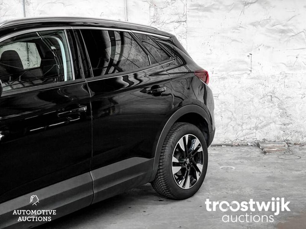 Opel Grandland X 1.2 Turbo Innovation 131pk 2019, H-658-PK