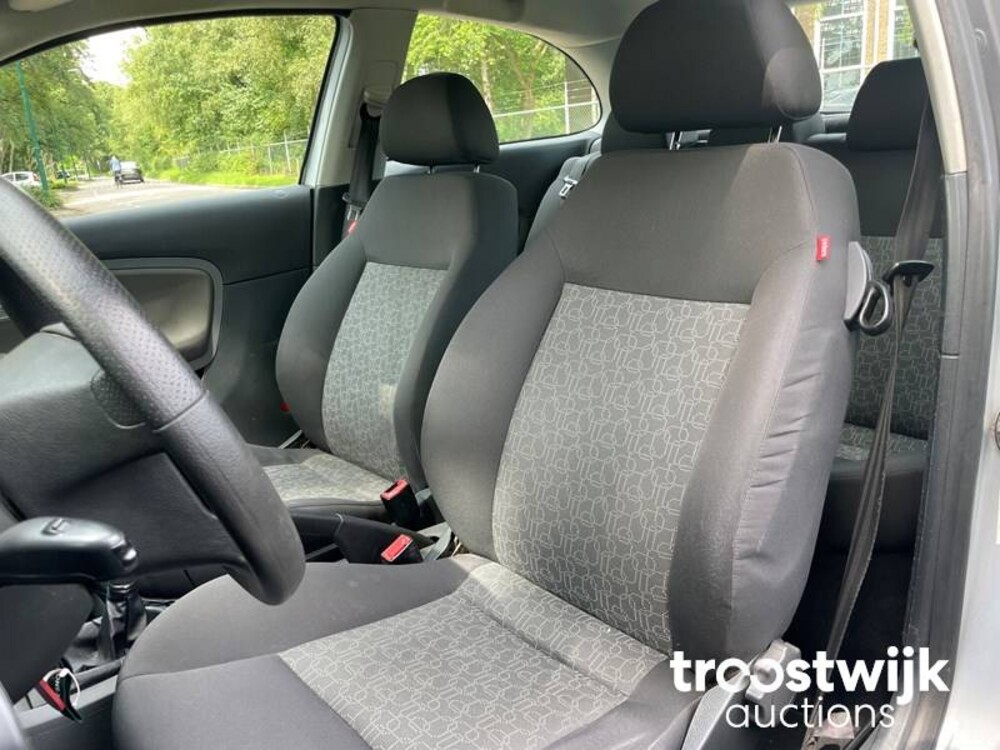 Seat Ibiza 1.4-16V Trendstyle 86pk 2007 -Orig. NL-, 96-TS-JD