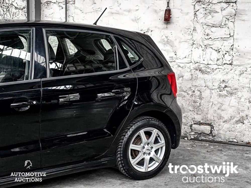 Volkswagen Polo 1.2 TDI BlueMotion Comfortline 75pk 2011 -Orig. NL-, 62-SJL-2