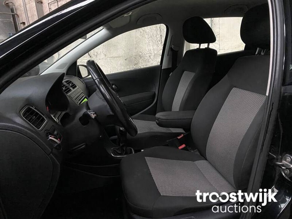 Volkswagen Polo 1.2 TDI BlueMotion Comfortline 75pk 2011 -Orig. NL-, 62-SJL-2